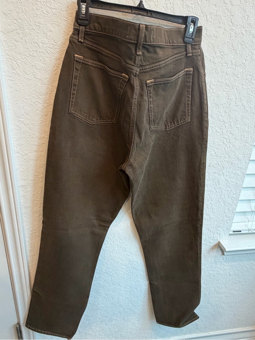 Abercrombie & Fitch Women's Straight Leg Jeans in Brown - Picture 4 of 4
